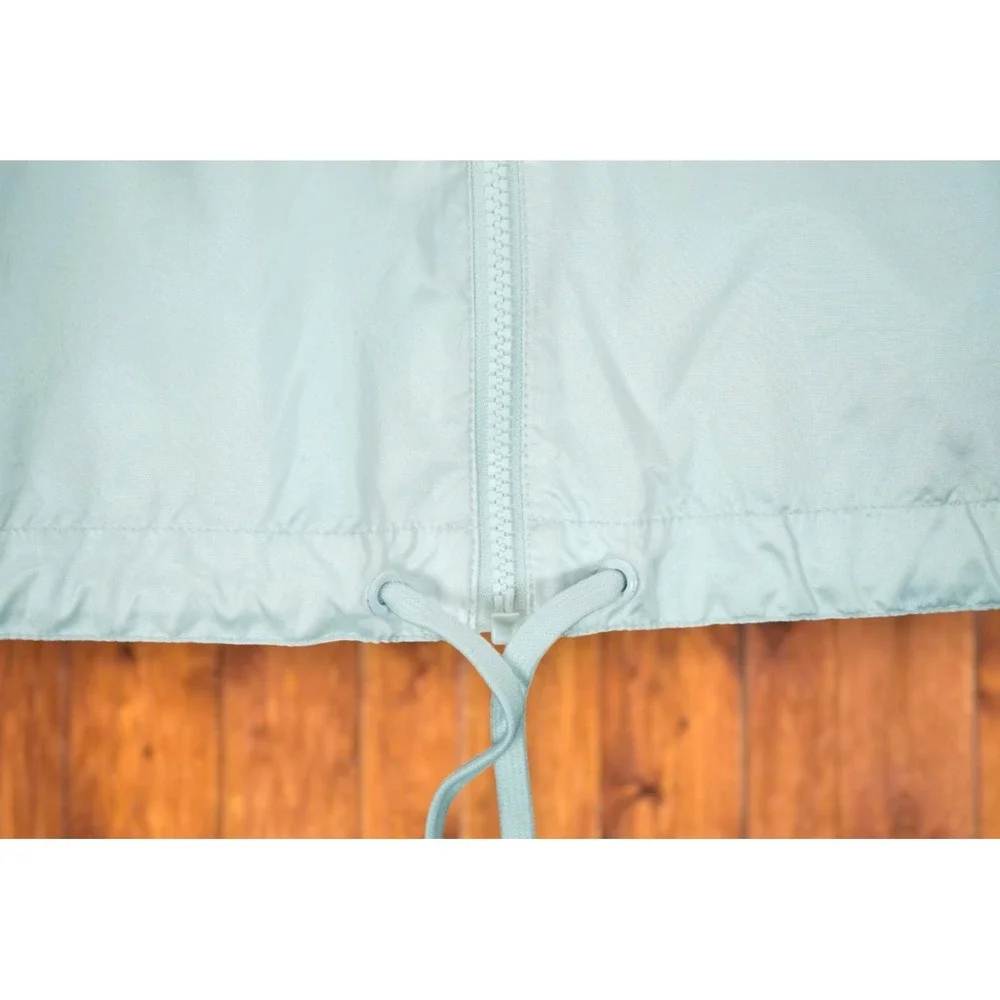Nike women windrunner